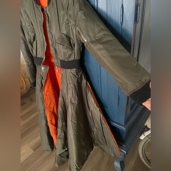 Bomber Jacket - Picture 8 of 12